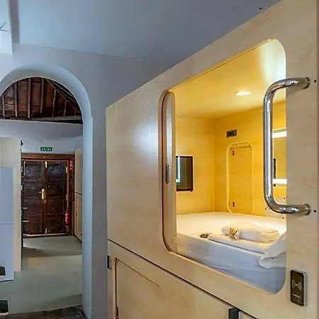 فندق Hostelit